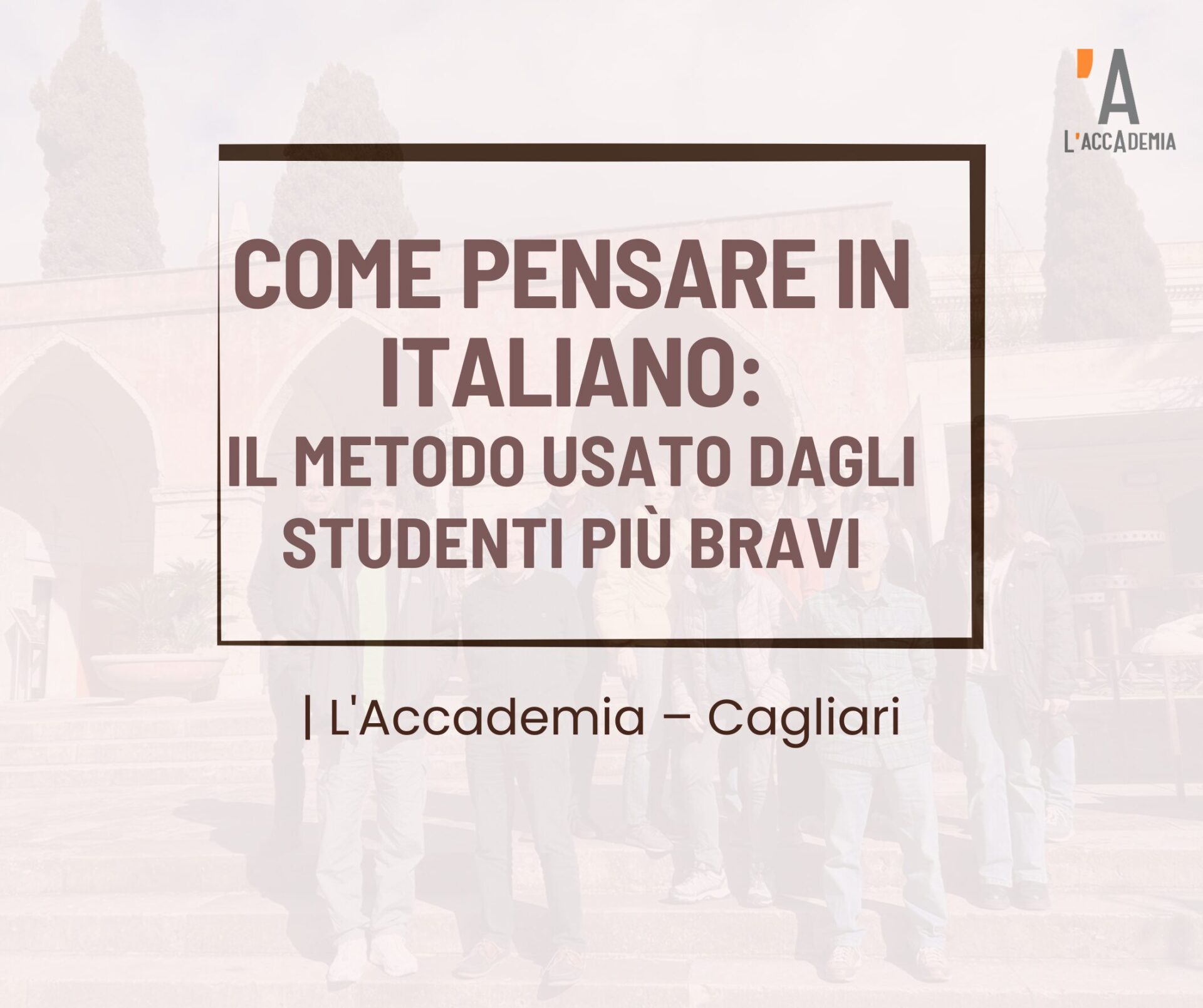 Piccolo gruppo di studenti internazionali durante una lezione di italiano a L'Accademia, scuola di italiano a Cagliari